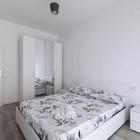 Apartman Dessi Luxury San Siro E Centro Milánó